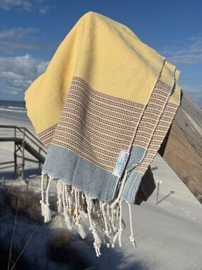 Angler Rag — Yellow Salt Rag™ Sand-Resistant Turkish Beach Towel